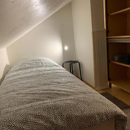 Villa Ihala, Big For 9-person, Near Meyer Gate *